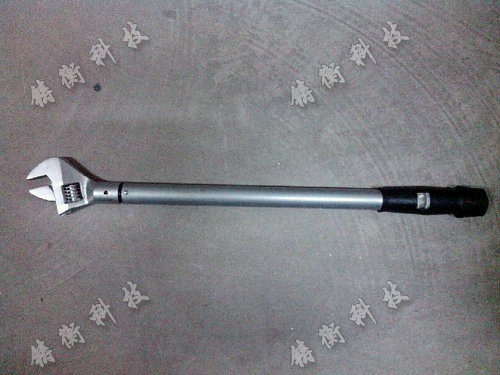 预置式扭矩扳手